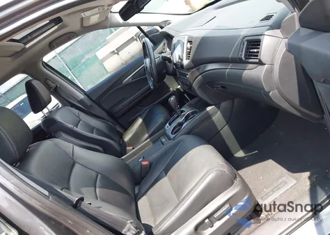 2017 Honda Pilot Ex-L z USA, uszkodzony, nr VIN 5FNYF5H55HB013029